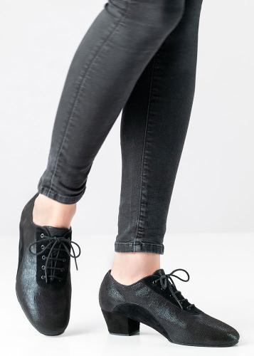 Tanzschuh Trainer Anna Kern Brienne