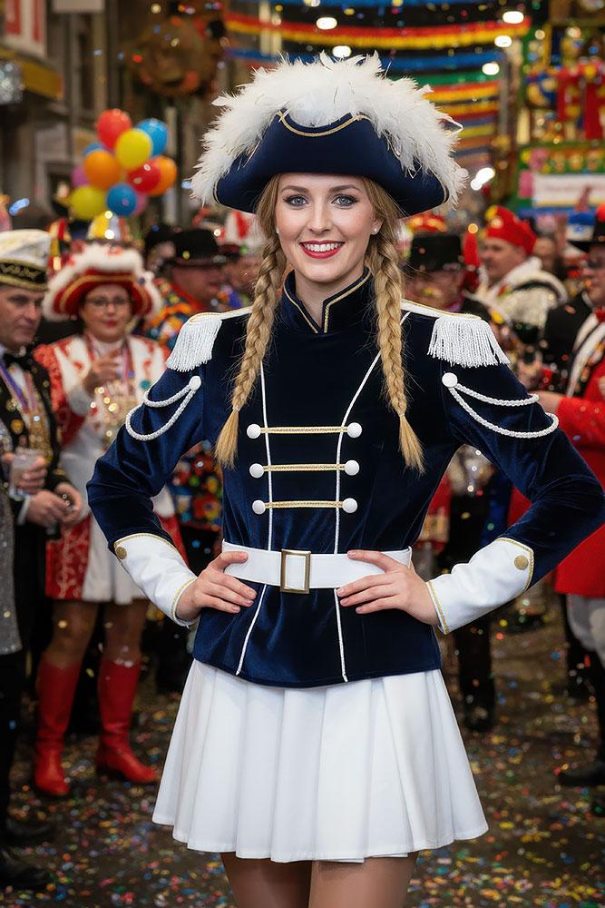 Gardekostüm Henriette